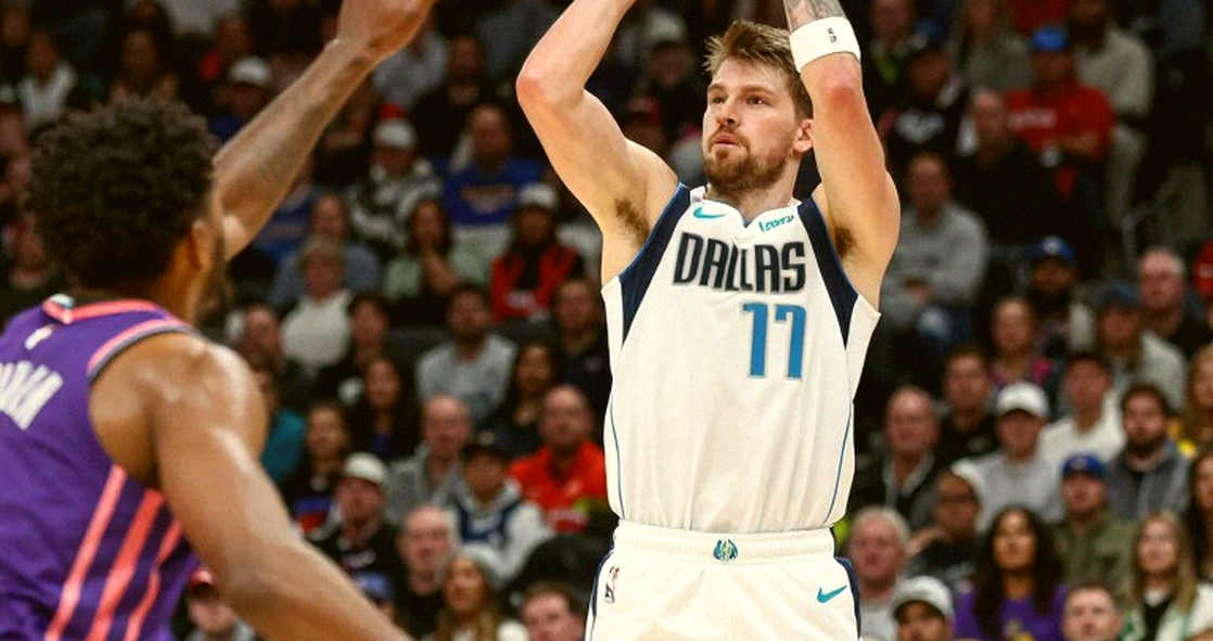 NBA Europe: Adam Silver và cú đặt cược 75 năm vào lục địa già