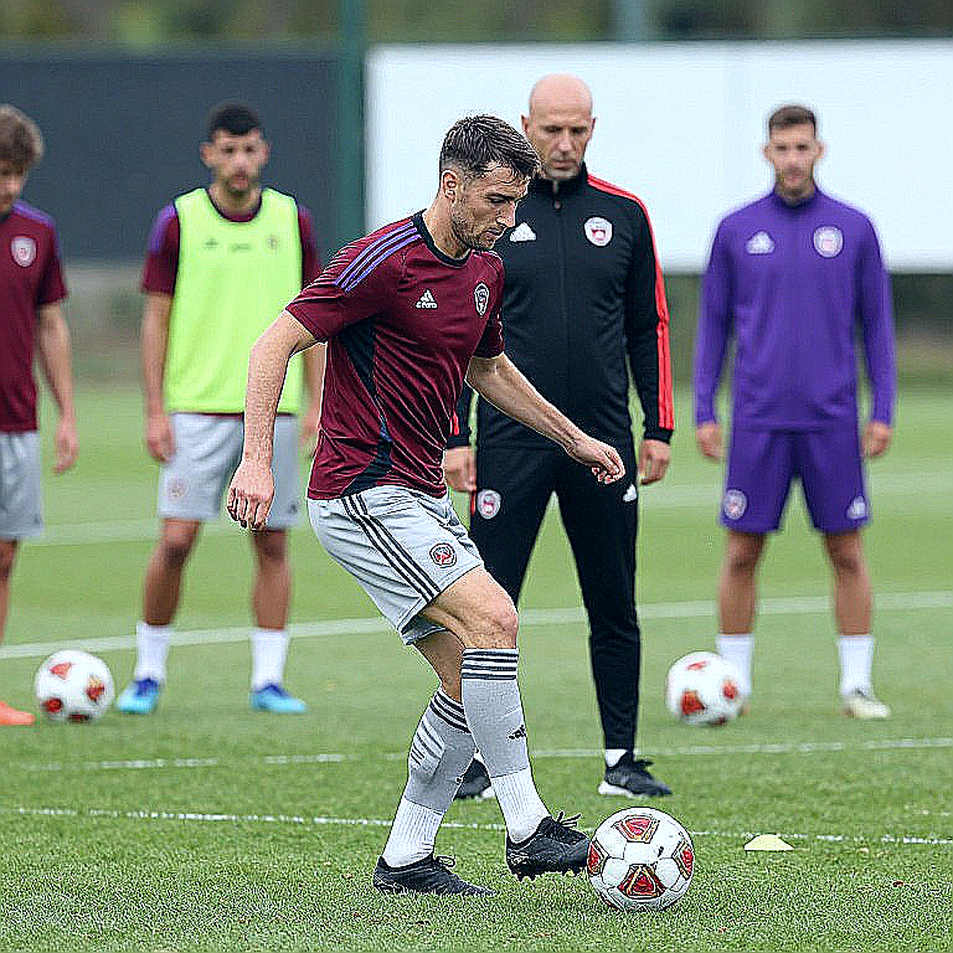 U23 Thái Lan gặp U23 Nhật Bản tại Asiad 20: Đọc cấu trúc phòng ngự qua hiệp một không bàn thắng U23 Thái Lan gặp U23 Nhật Bản tại Asiad 20: Đọc cấu trúc phòng ngự qua hiệp một không bàn thắng