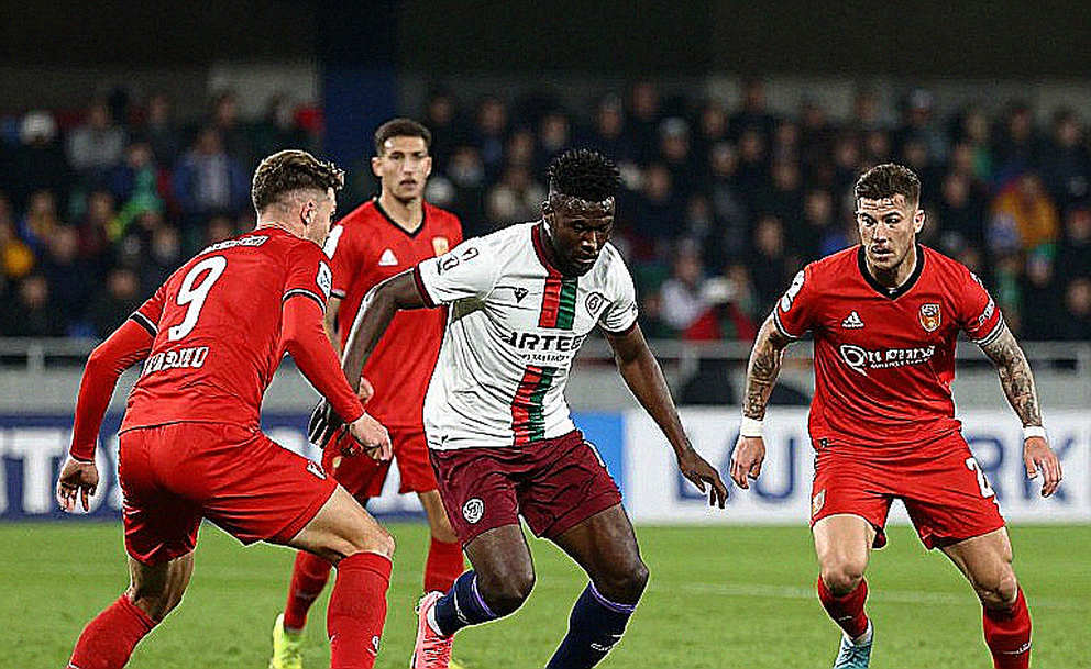 Tadic ở NEC: bộ não đến trước, hệ thống đến sau Tadic ở NEC: bộ não đến trước, hệ thống đến sau