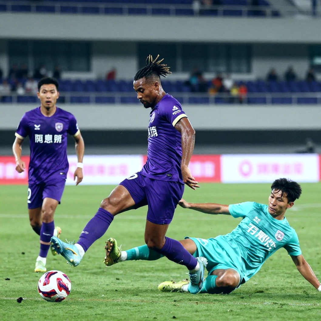 Hành Lang Dữ Liệu V.League: Đường chuyền quyết định không nằm trên bảng thống kê