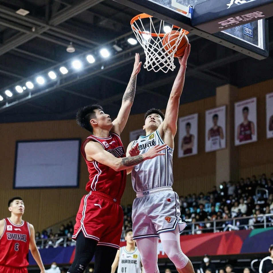 Kyrie Irving trở lại sau 20 tháng: Giải phẫu đầu gối, canh bạc Macau và khoảng trống dữ liệu của Dallas Mavericks